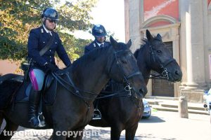 Viterbo - Festa del patrono della polizia - Gli agenti a cavallo