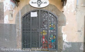 Viterbo - Chiuso il bar Beat Cafè in via Cairoli - Il provvedimento del questore