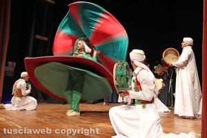 Viterbo - Dervisci al teatro CaffeinaViterbo - Dervisci al teatro Caffeina