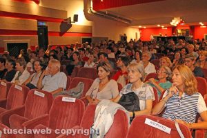 Viterbo - La presentazione del libro "La democrazia non esiste"