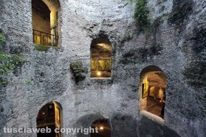 Orvieto - Mostra di pittura al pozzo di San Patrizio