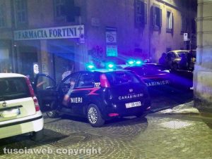 Viterbo - Minacce e urla in via Cairoli, sfiorata rissa