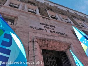 Roma - Lo sciopero dei lavoratori di Unicoop Tirreno