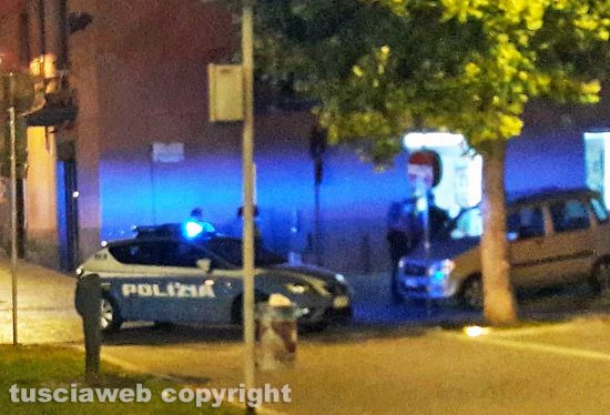 Viterbo - Intervento della polizia al Sacrario