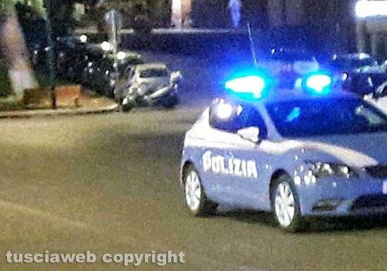 Viterbo - Intervento della polizia al Sacrario