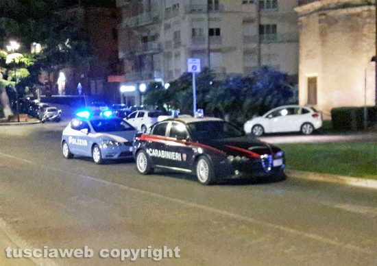 Viterbo - Intervento di polizia e carabinieri