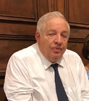 Il sindaco Piero Camilli