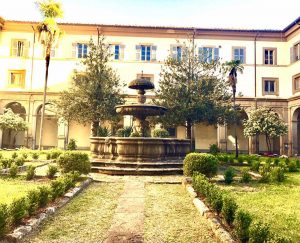 Viterbo - Chiostro grande
