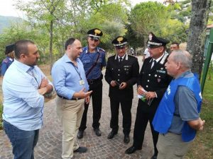 Fondi - Il generale Vadalà e i dirigenti di fare verde