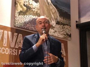 Viterbo - Aldo Cazzullo al bistrot del Teatro Caffeina 