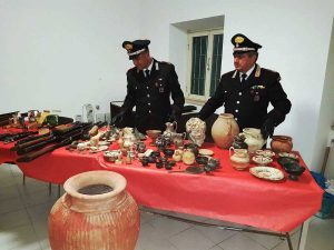 Torrimpietra - Le armi e i repertisequestrati dai carabinieri 