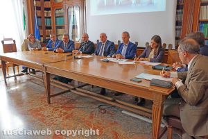 Viterbo - L'incontro in Prefettura per discutere della Uno Più