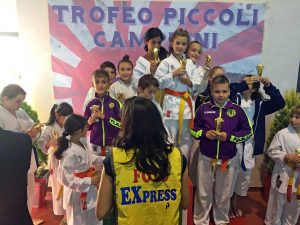 Incetta di medaglie per gli atleti di Karate Fatamorgana 