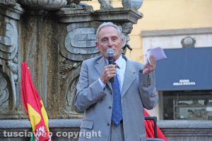 Viterbo - La manifestazione del Tavolo per la pace - Enrico Mezzetti