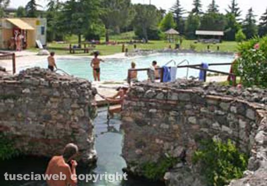 Viterbo - Terme - Le masse di San SistoViterbo - Terme - Le masse di San Sisto