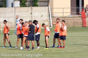 Sport - Calcio - Viterbese - La squadra al lavoro a Grotte di Castro