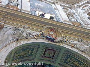 Montefiascone - L'intervento dei rocciatori