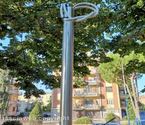 Viterbo - I giardini in via Carlo Cattaneo nel degrado
