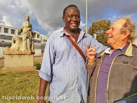 Viterbo - Aly Ndoye e don Franco Magalotti