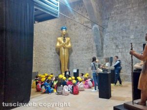 Viterbo - I bambini delle scuole alla mostra su Tutankhamon