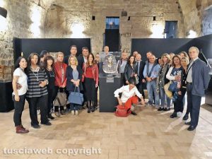 Viterbo - I dipendenti del Tribunale alla mostra su Tutankhamon