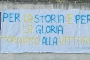 Sport - Calcio - Lo striscione dei tifosi del Proceno