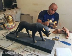 Il Cairo - Il laboratorio dove nascono le repliche dei Tesori di Tutankhamon