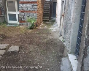 Cardinal la Fontaine ripulita da Viterbo cleanup