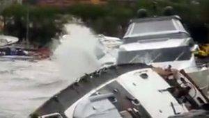 Il porto di Rapallo devastato