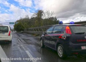 La Cassia sud allagata alle Rughe - I carabinieri sul posto