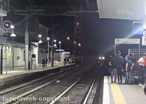 Disagi sulla Roma-Viterbo - Pendolari alla stazione La Storta