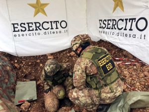 Esercito - Disinnescata bomba a Terni - Gli artificieri in azione 