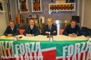 Viterbo - La conferenza stampa sulla manovra economica