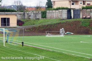 Sport - Calcio - Il campo in sintetico a Grotte di Castro