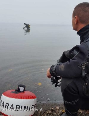 Montefiascone - Le ricerche dei carabinieri