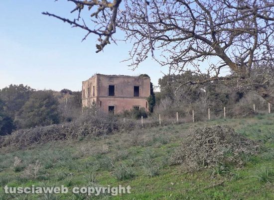 Monte Romano - La casa del guardiano della centrale di Traponzo sul fiume Marta