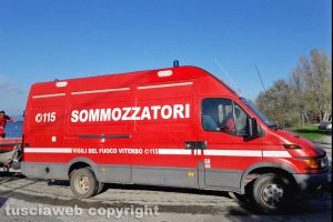 Montefiascone – Le ricerche del ragazzo scomparso - I sommozzatori dei vigili del fuoco di Viterbo