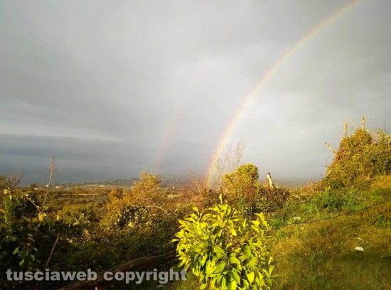 Doppio arcobaleno sul lago di Bolsena
