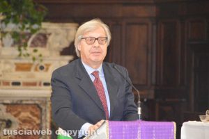 Tarquinia - I funerali di Omero Bordo - Vittorio Sgarbi