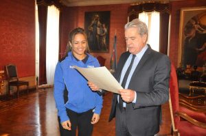 Viterbo - L'atleta Melissa Gemini e il sindaco Giovanni Maria Arena