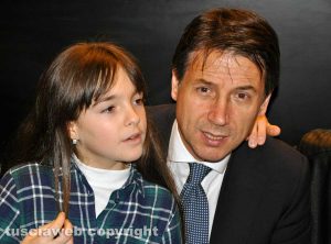 Roma - Giuseppe Conte con la piccola attrice Karol Mazzei