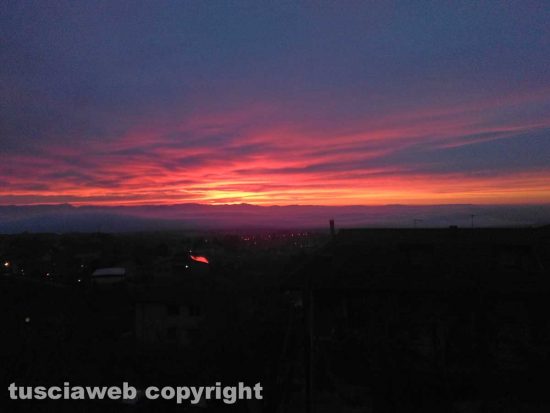 L'ultima alba del 2018 vista da Caprarola