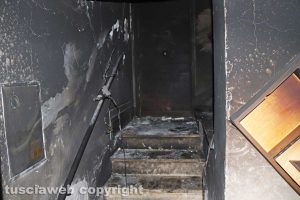 Viterbo - Incendio in appartamento al Carmine