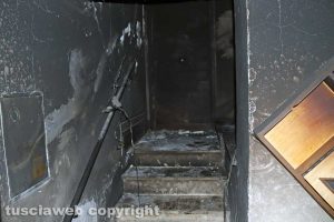 Viterbo - Incendio in una palazzina al Carmine