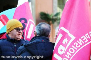 Viterbo - La protesta dei sindacati in piazza 