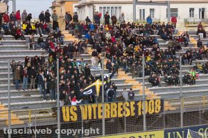 Sport - Calcio - Viterbese - La curva gialloblù