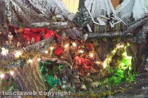 Anche in tribunale il presepe e l'albero di Natale
