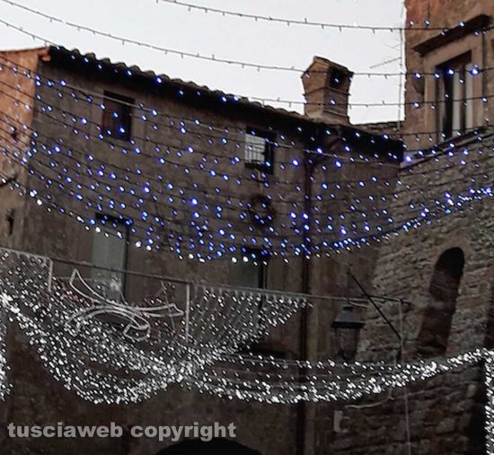 Viterbo - San Pellegrino - Le luminarie di Natale