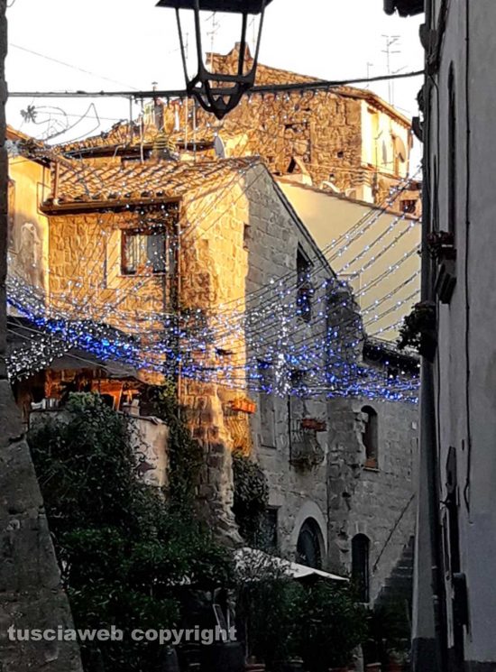 Viterbo - San Pellegrino - Le luminarie di Natale
