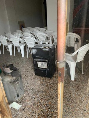 I locali di via Acerbi dove si è sviluppato l'incendio